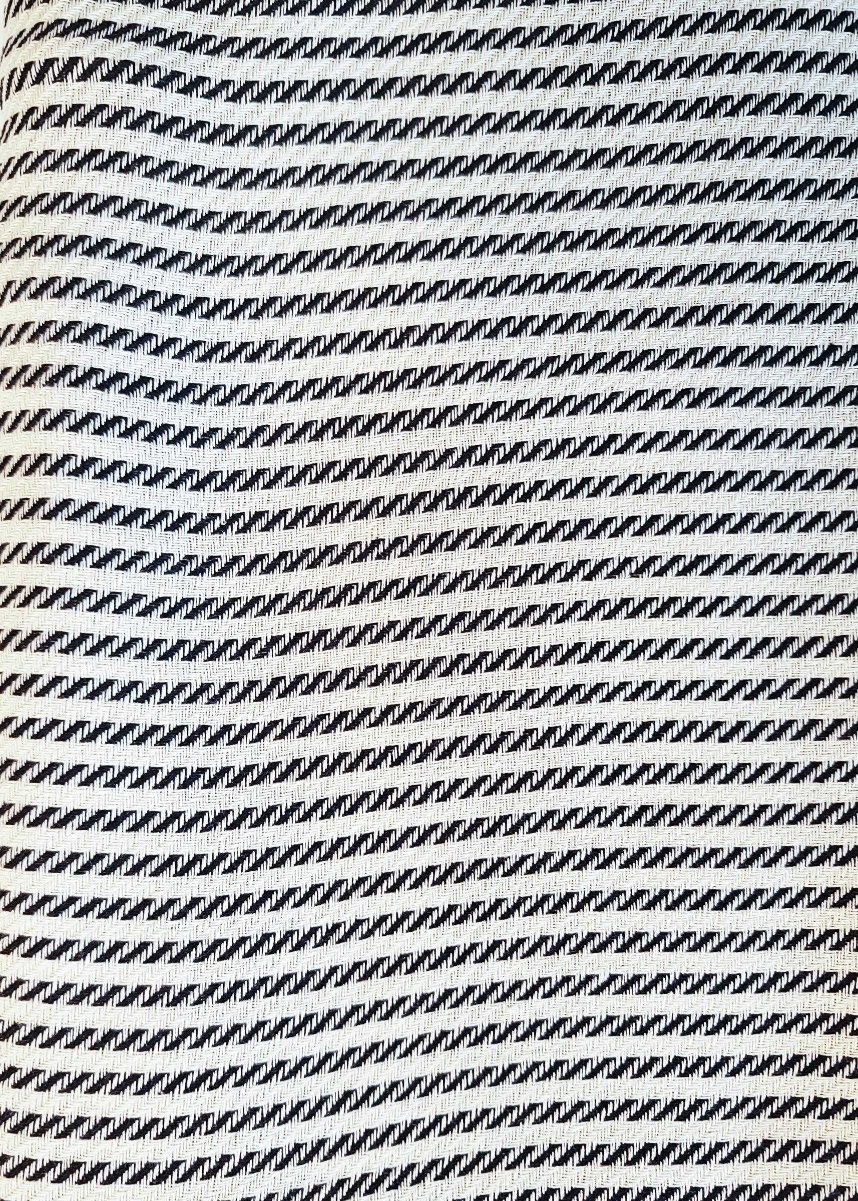 Classic Stripe Turkish Towel | Black - urbanhippietradingcompany