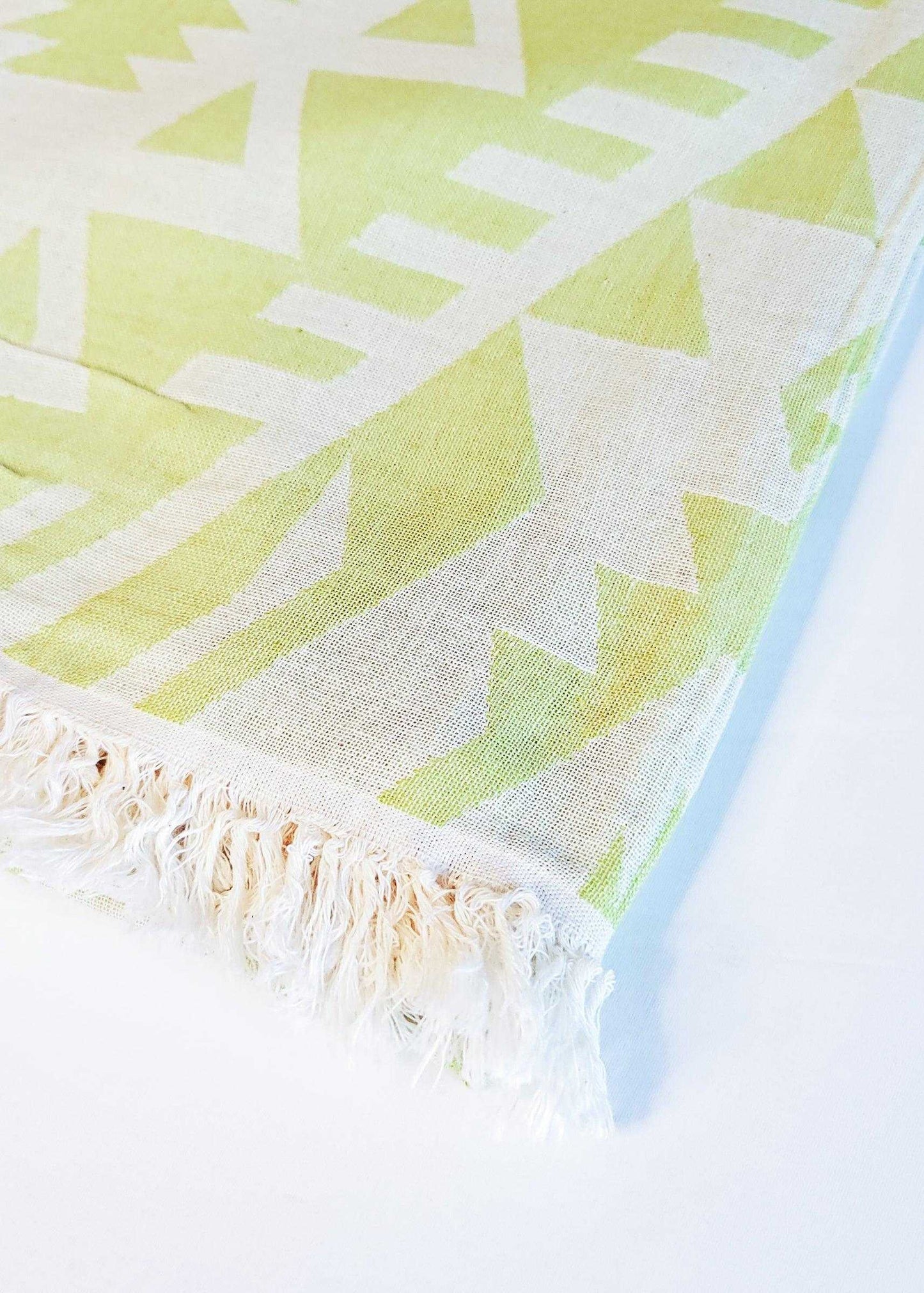 Azték Turkish Towel | Lime Green - urbanhippietradingcompany